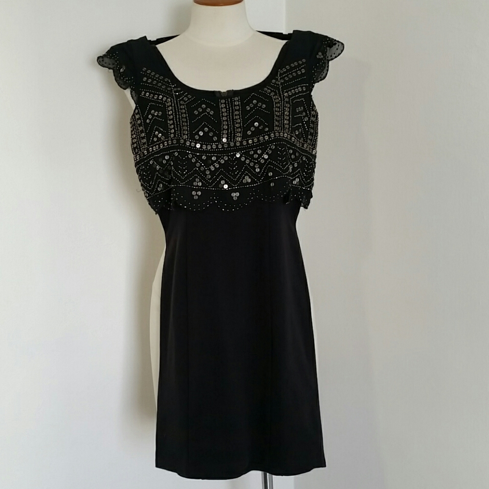 American Eagle Gatsby/Art Deco inspired dress